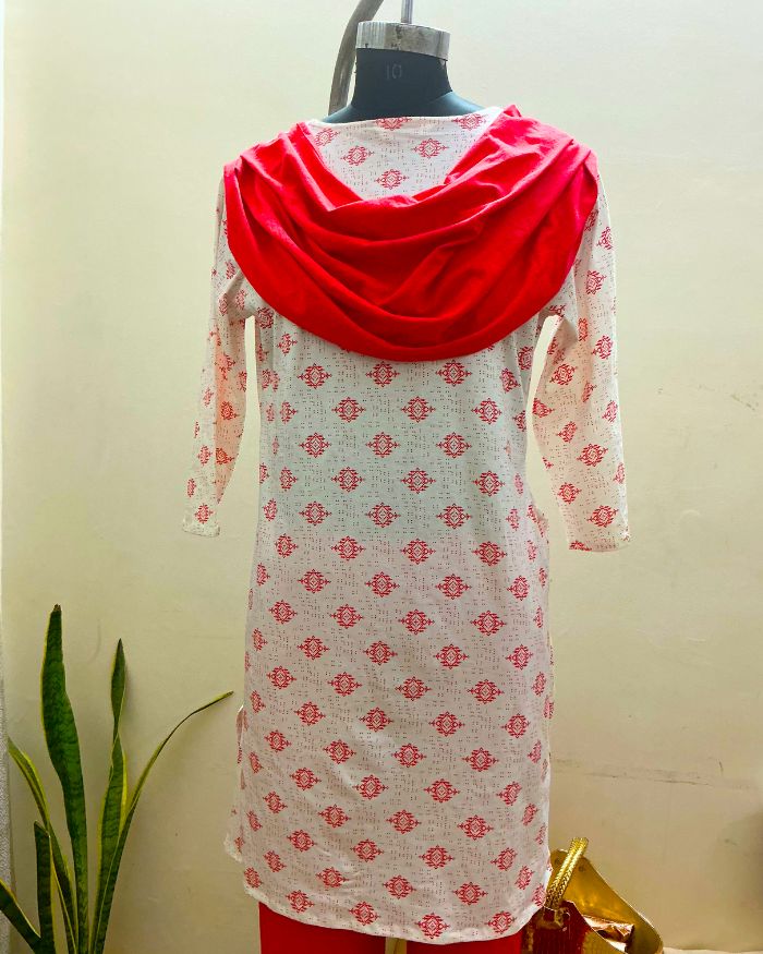 Dupatta Dream T-shirt Kurta Set (T-shirt Printed Kurta with Attached Dupatta and Pants)